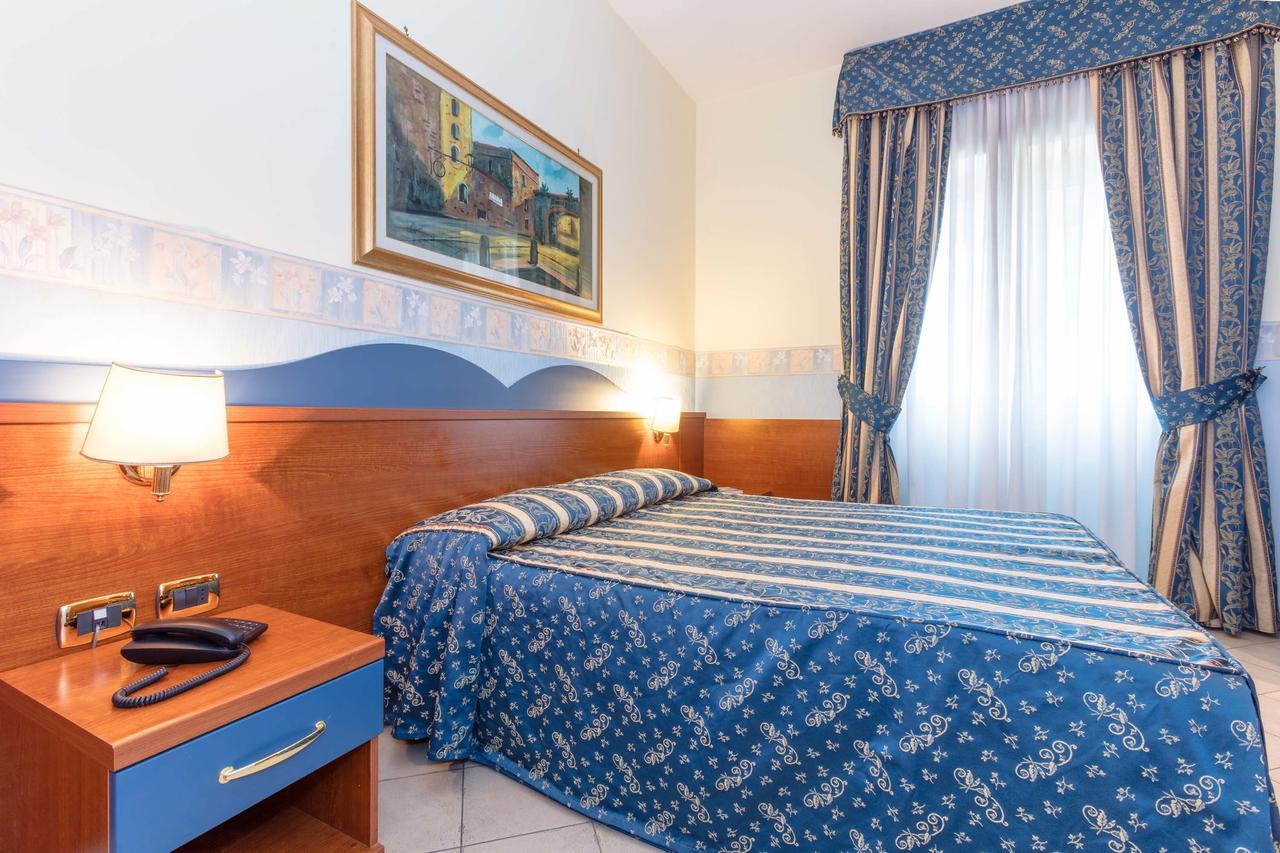Hotel Borgo Del Mare ชิวิตาเวกเกีย ภายนอก รูปภาพ