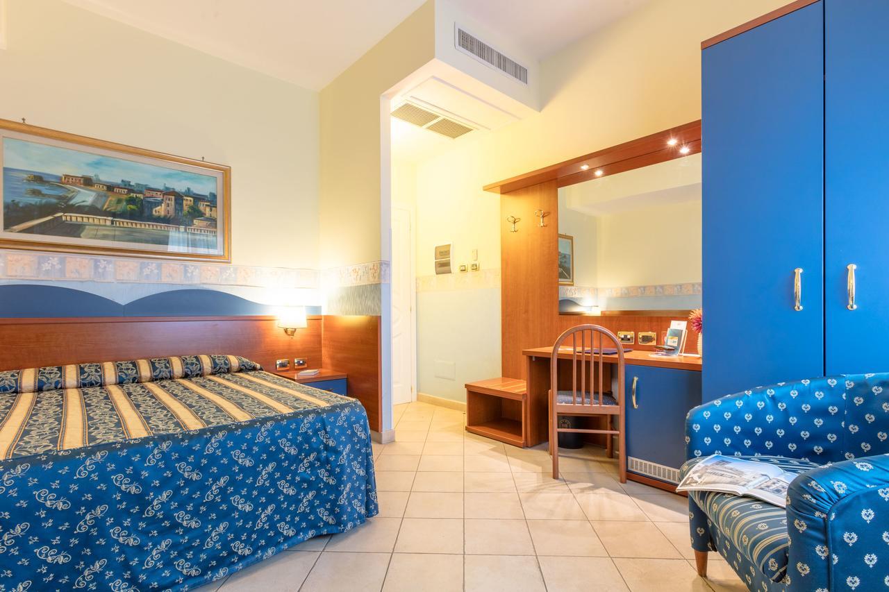 Hotel Borgo Del Mare ชิวิตาเวกเกีย ภายนอก รูปภาพ