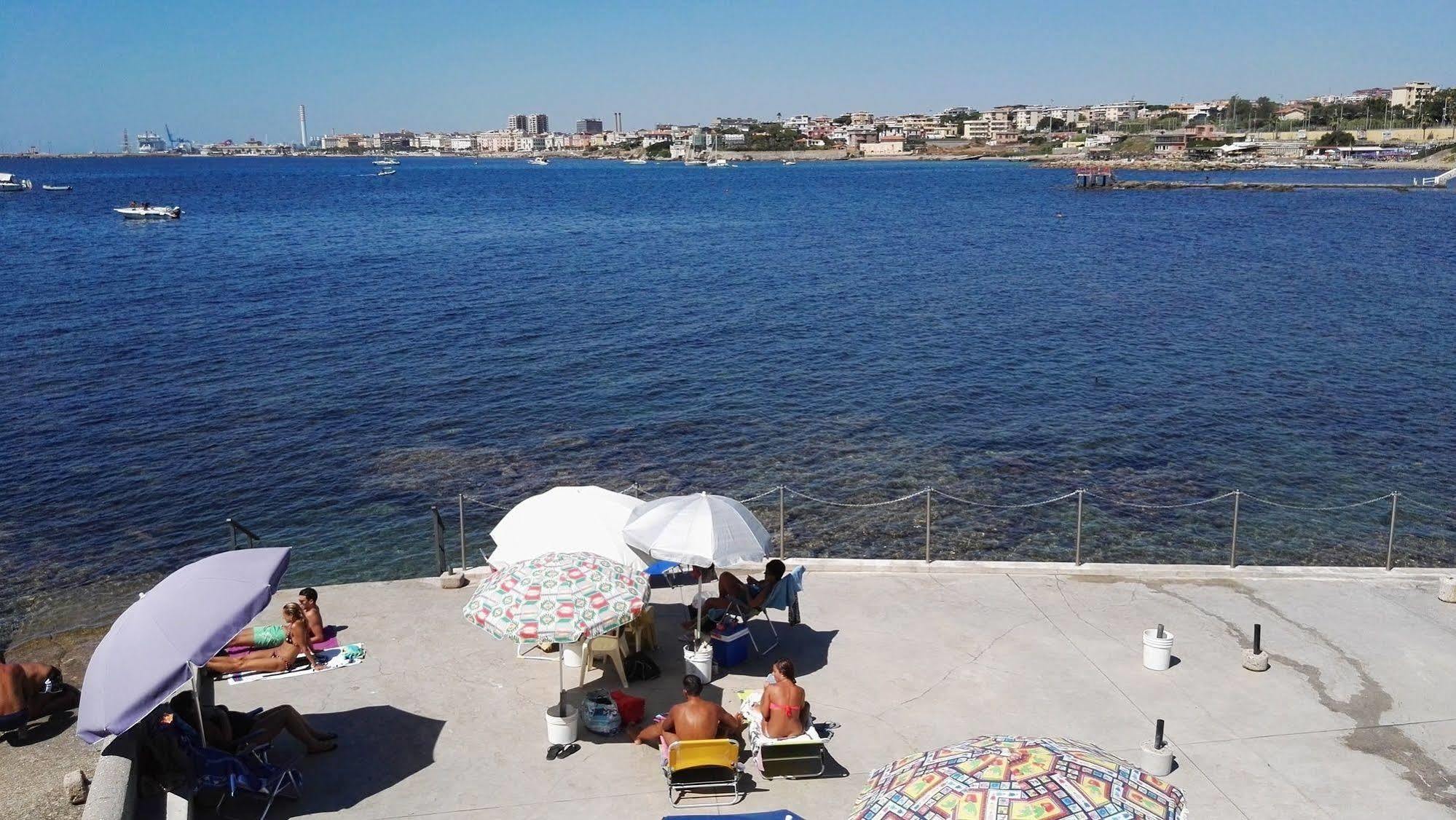 Hotel Borgo Del Mare ชิวิตาเวกเกีย ภายนอก รูปภาพ